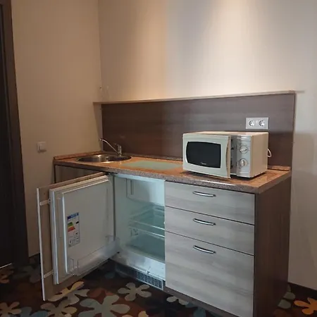 Hotel Algiro 3*