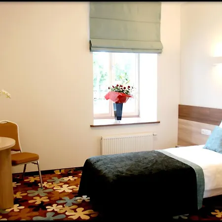 Szálloda Algiro Kaunas